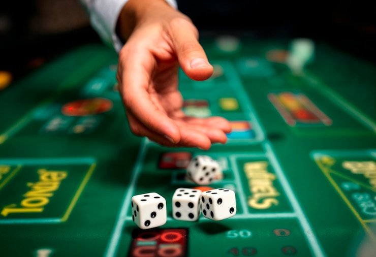 Dasbor dukungan pelanggan togel hkg menampilkan opsi obrolan, email, dan pusat bantuan